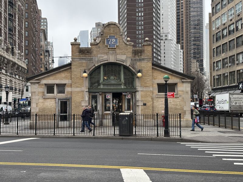 Datei:Subway72st.jpg