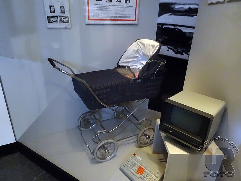 Datei:Kinderwagen2.JPG