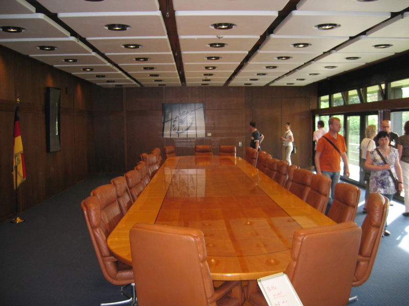 Datei:Bundeskanzleramtbonn7.jpg